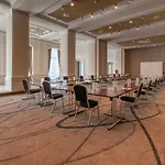 Star G Premium Altmarkt Дрезден