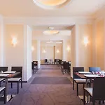 Отель Star G Premium Altmarkt 4*