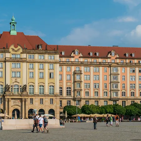 Star G Premium Altmarkt 4*