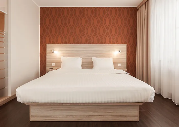 Star G Premium Altmarkt فندق