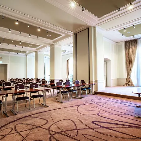 Star G Premium Altmarkt Drážďany