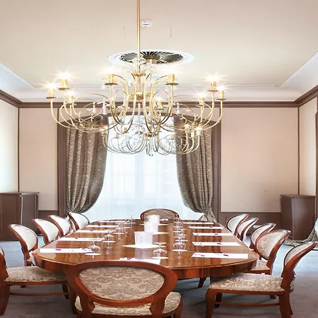 Star G Premium Altmarkt 4*