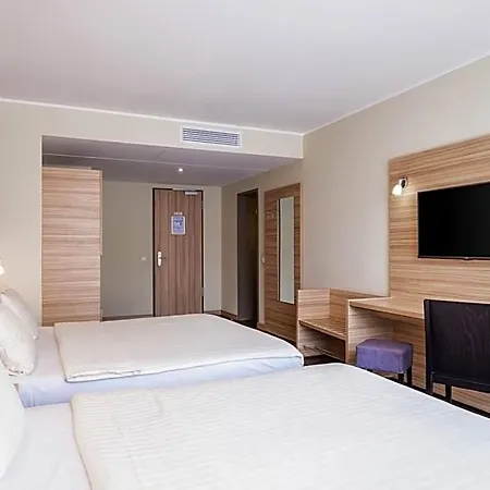 Star G Premium Altmarkt 4* Dresda
