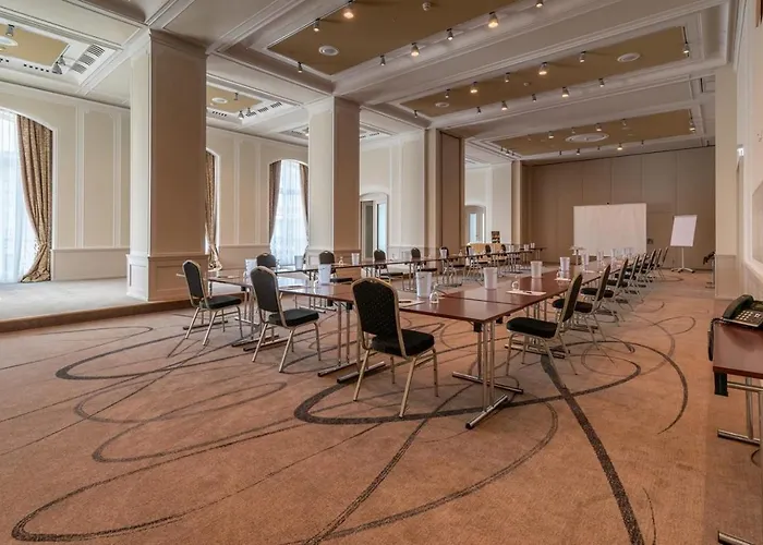 Star G Premium Altmarkt ドレスデン