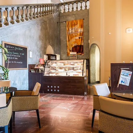 Star G Premium Altmarkt 4*