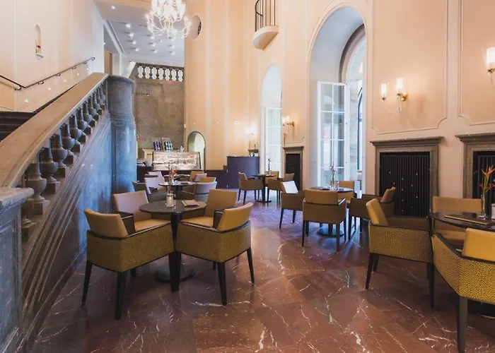 Star G Premium Altmarkt 4*