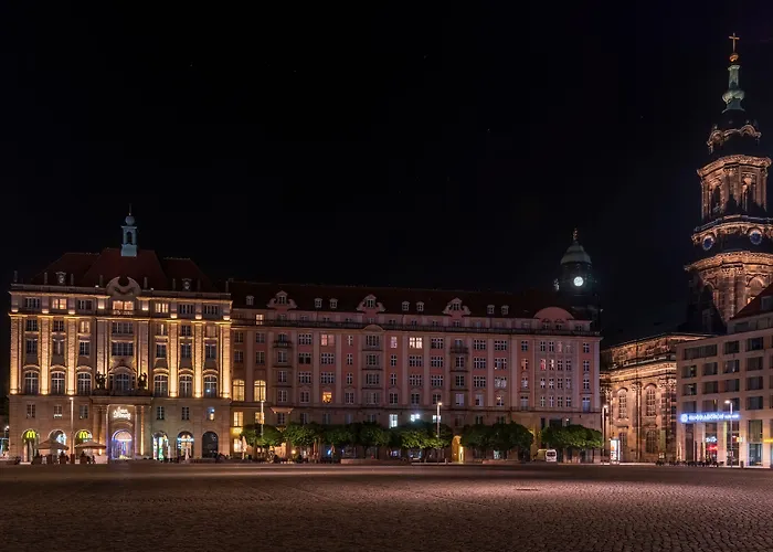 Star G Premium Altmarkt 4*